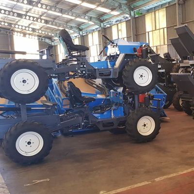 Tractor del aceite de palma 14HP con la velocidad de PTO 240-1340rpm
