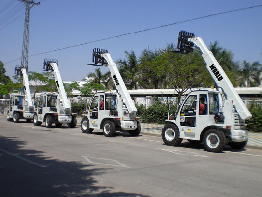 4 carretilla elevadora telescópica 4WD Telehandler de la carga telescópica del controlador 2.5T del motor diesel de la impulsión EPA de la rueda
