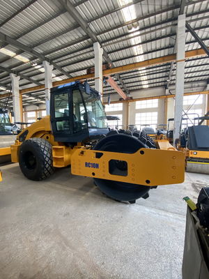 Compactor de carretera de 1500 mm con rodillo de China XCMG y almohadilla de comida